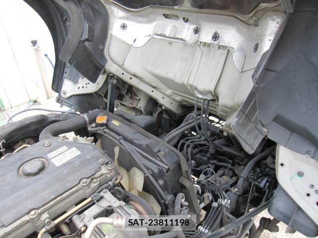 Isuzu ELF TRUCK 2003-04 8229819-25