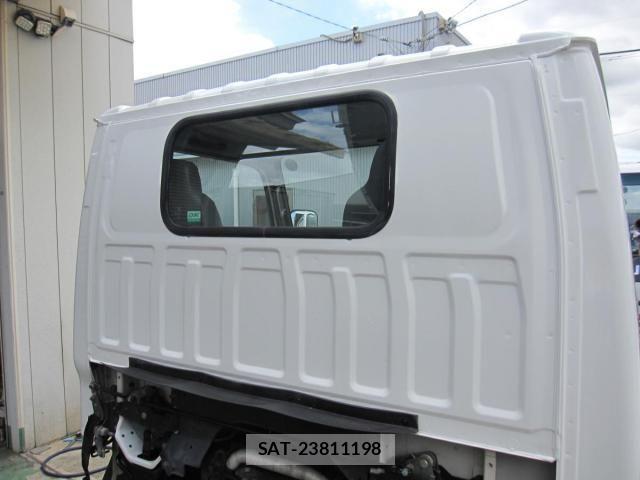 Isuzu ELF TRUCK 2003-04 8229819-27