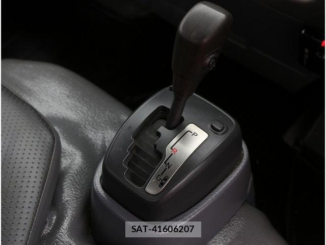 Isuzu ELF TRUCK 2013-01 8245139-25