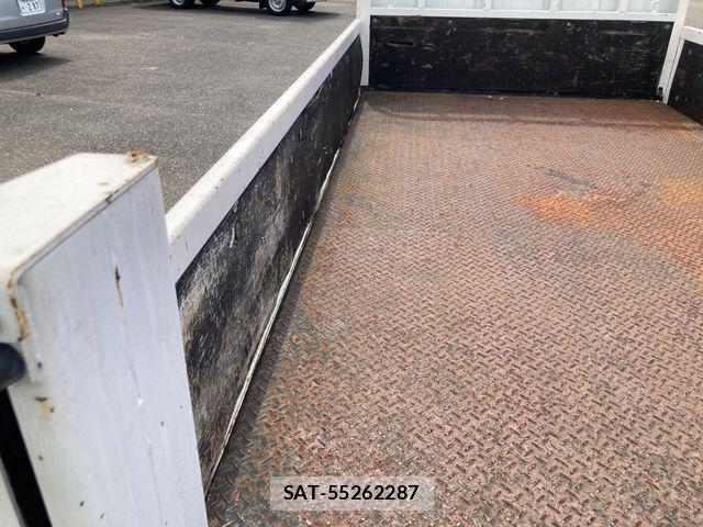 Isuzu ELF TRUCK 2014-09 8245137-10