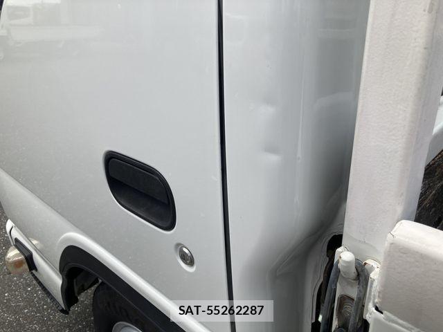 Isuzu ELF TRUCK 2014-09 8245137-13