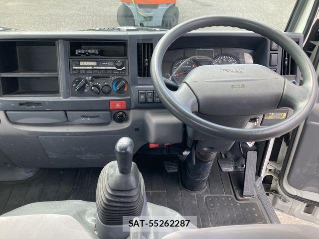Isuzu ELF TRUCK 2014-09 8245137-6
