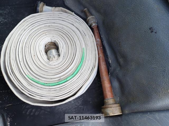 Isuzu ELF TRUCK 2016-10 8245130-17