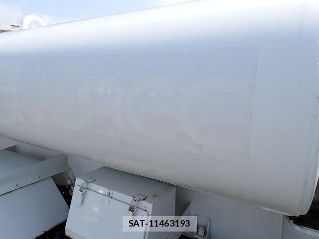 Isuzu ELF TRUCK 2016-10 8245130-25