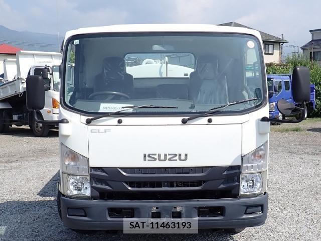 Isuzu ELF TRUCK 2016-10 8245130-4