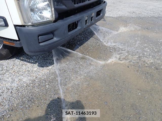 Isuzu ELF TRUCK 2016-10 8245130-6