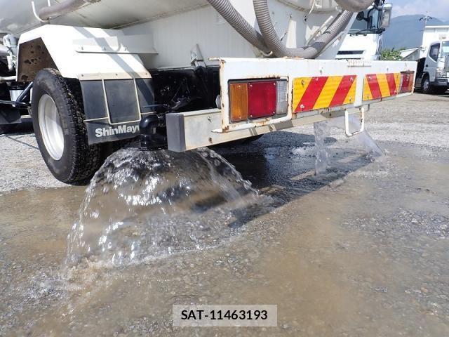 Isuzu ELF TRUCK 2016-10 8245130-7