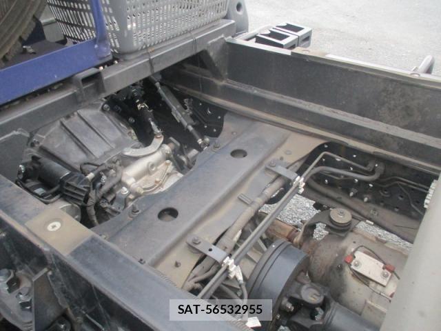 Isuzu ELF TRUCK 2020-10 8245127-17