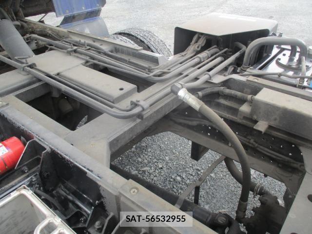 Isuzu ELF TRUCK 2020-10 8245127-20