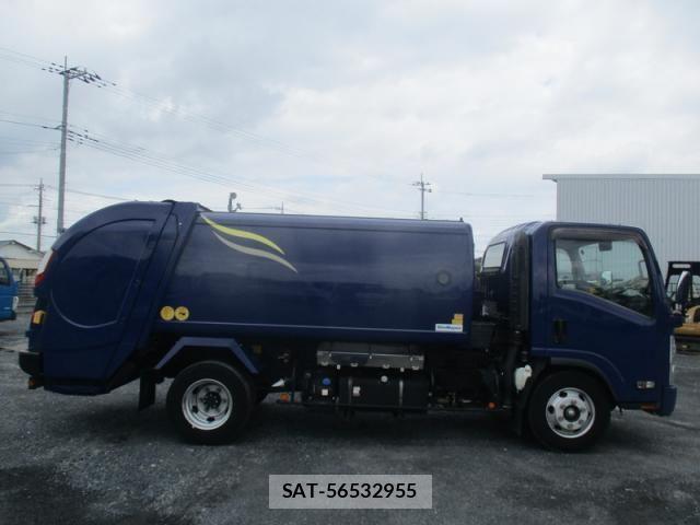 Isuzu ELF TRUCK 2020-10 8245127-2