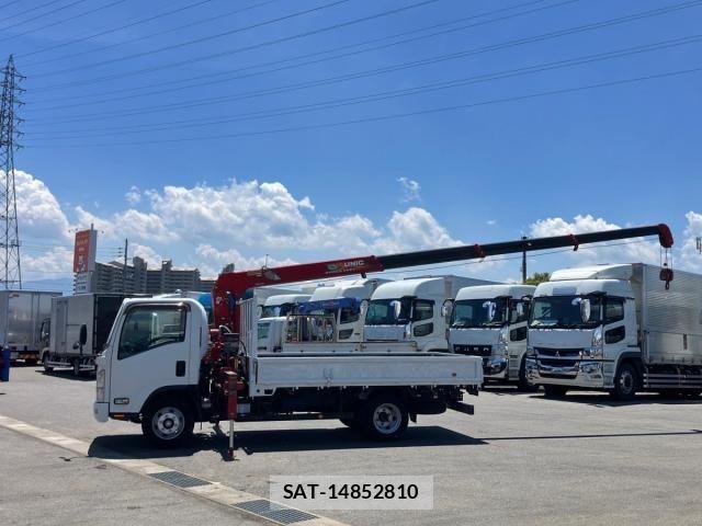 Isuzu ELF TRUCK 2020-10 8245125-4