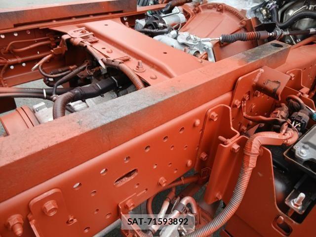 Isuzu ELF TRUCK 2025-03 8245128-16