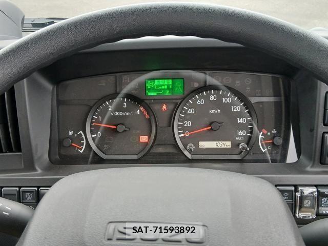 Isuzu ELF TRUCK 2025-03 8245128-27