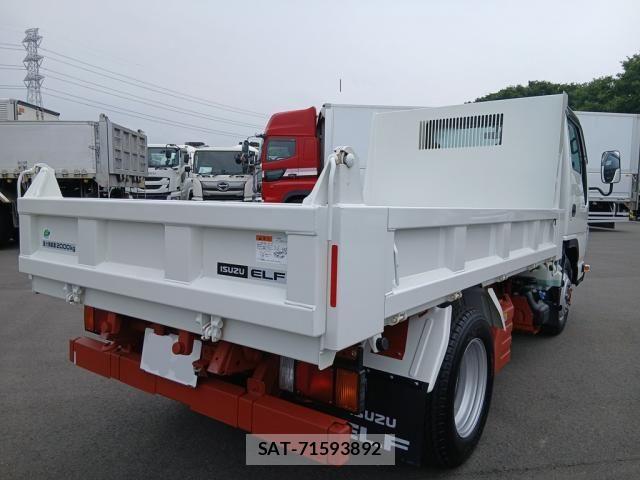 Isuzu ELF TRUCK 2025-03 8245128-2
