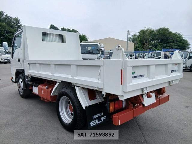 Isuzu ELF TRUCK 2025-03 8245128-3