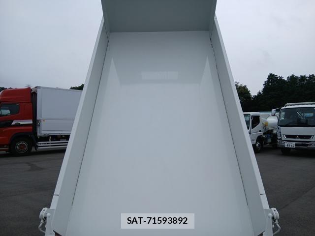 Isuzu ELF TRUCK 2025-03 8245128-8