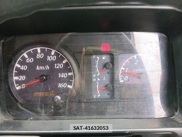 Isuzu ELF TRUCK 2004-05 8245136-11
