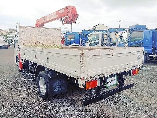 Isuzu ELF TRUCK 2004-05 8245136-3