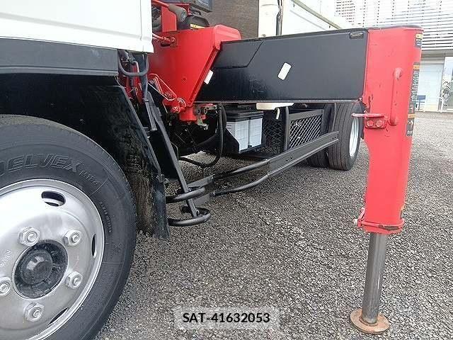 Isuzu ELF TRUCK 2004-05 8245136-8