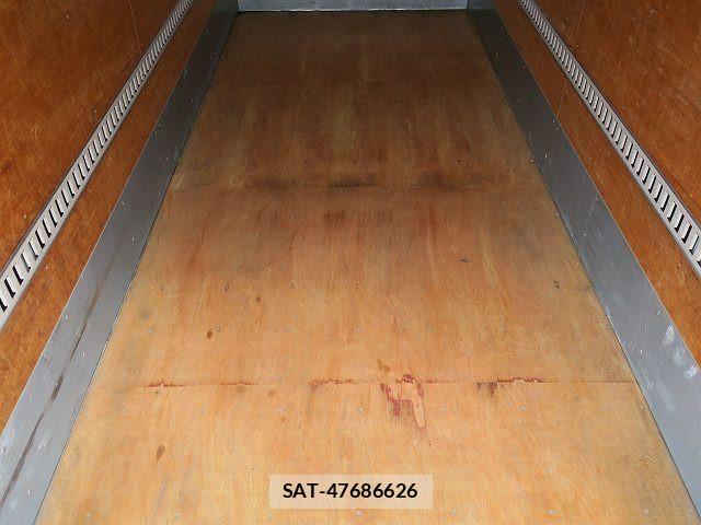 Isuzu ELF TRUCK 2014-12 8245126-9