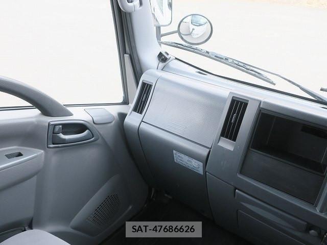 Isuzu ELF TRUCK 2014-12 8245126-13