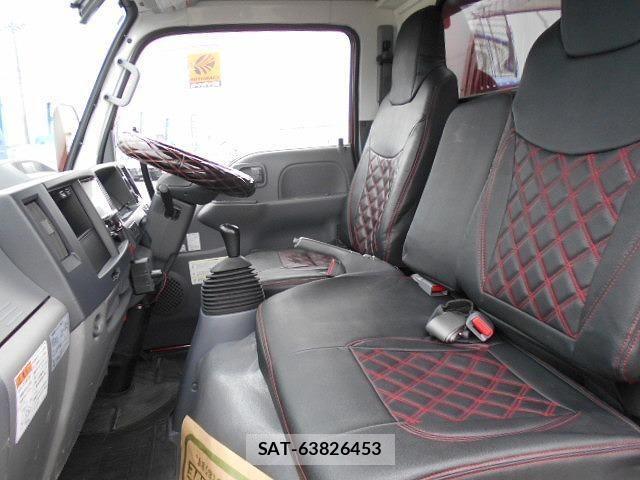 Isuzu ELF TRUCK 2020-09 8245133-13