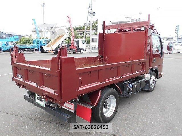 Isuzu ELF TRUCK 2020-09 8245133-2