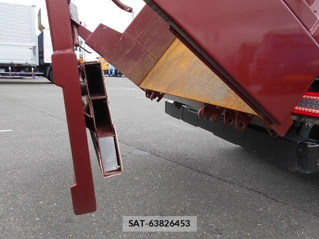 Isuzu ELF TRUCK 2020-09 8245133-7
