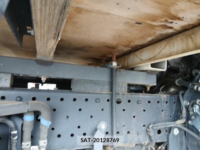 Isuzu ELF TRUCK 2021-03 8245134-12
