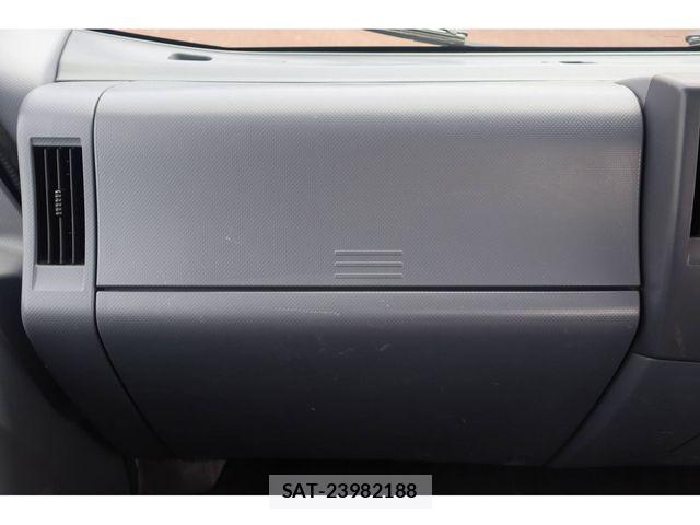 Isuzu ELF TRUCK 2019-07 8245131-19