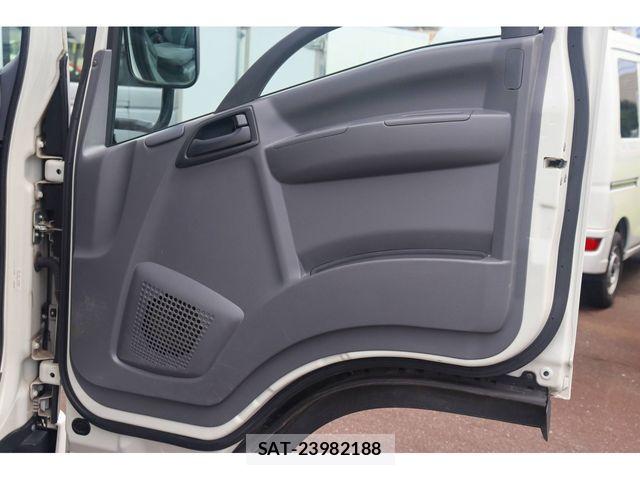 Isuzu ELF TRUCK 2019-07 8245131-25