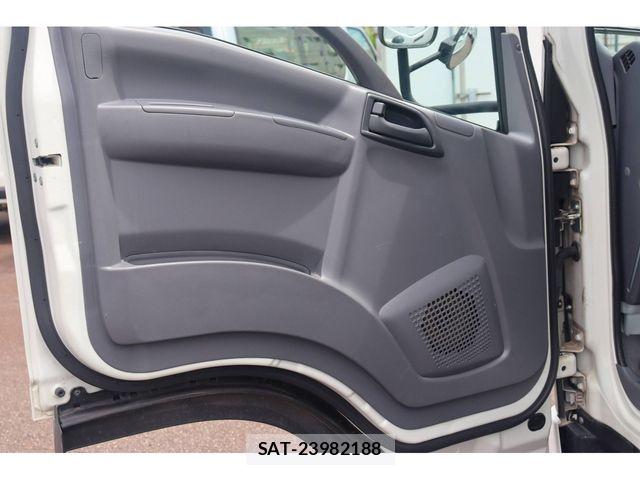 Isuzu ELF TRUCK 2019-07 8245131-26