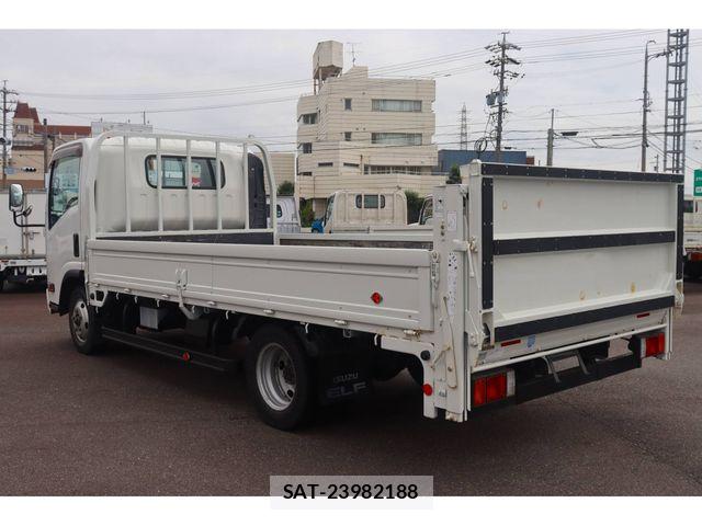 Isuzu ELF TRUCK 2019-07 8245131-2