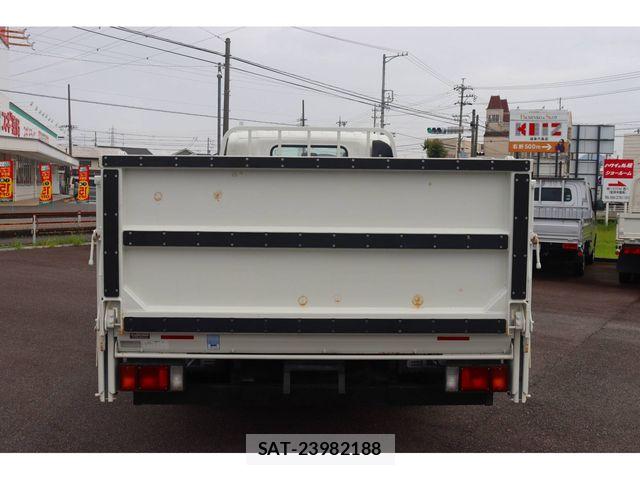 Isuzu ELF TRUCK 2019-07 8245131-3