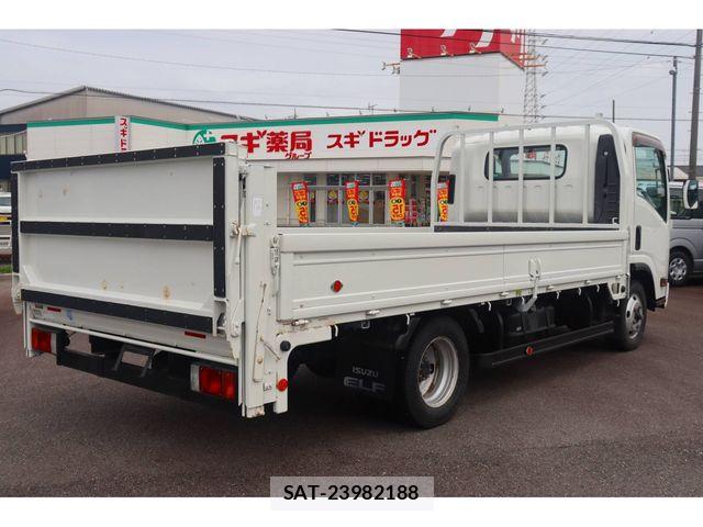 Isuzu ELF TRUCK 2019-07 8245131-4