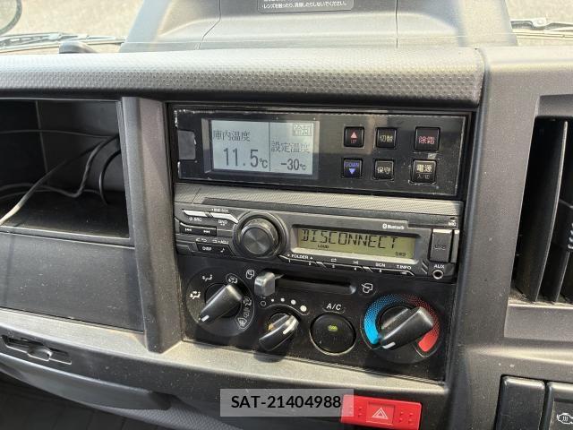 Isuzu ELF TRUCK 2021-07 8314309-5