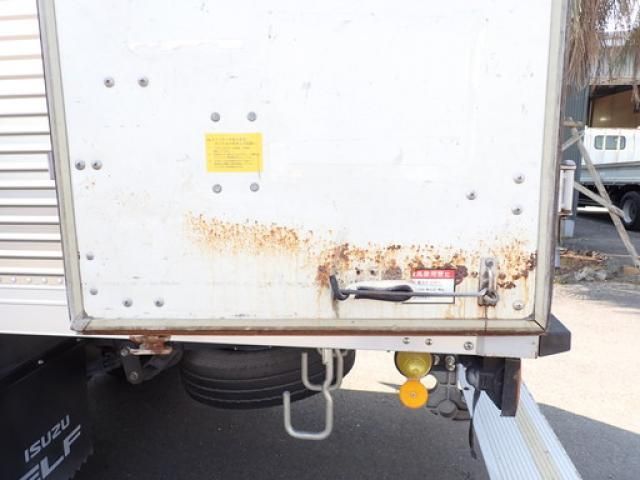 Isuzu ELF TRUCK 2016-05 8311098-10