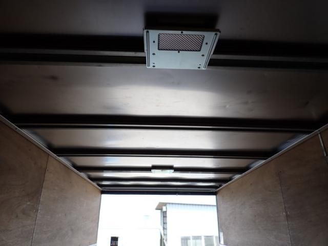Isuzu ELF TRUCK 2016-05 8311098-18