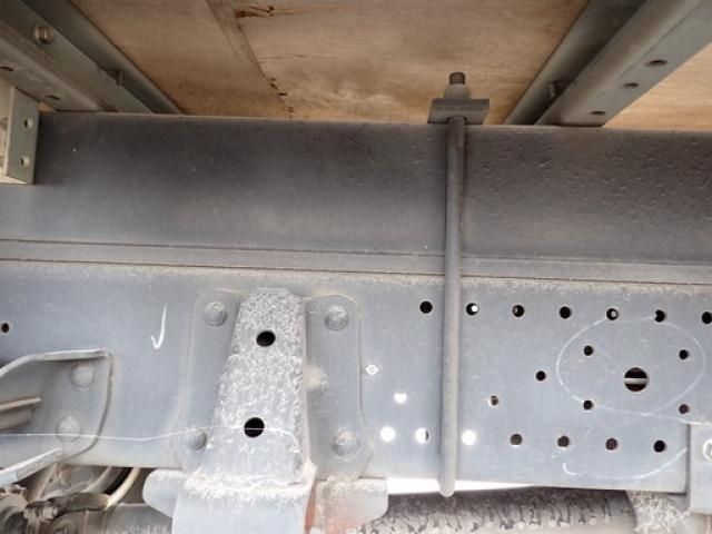 Isuzu ELF TRUCK 2016-05 8311098-22