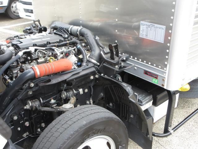 Isuzu ELF TRUCK 2021-04 8311093-14