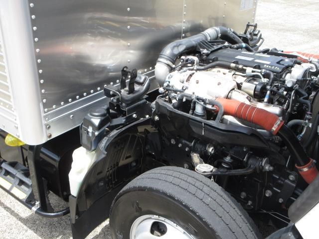 Isuzu ELF TRUCK 2021-04 8311093-15