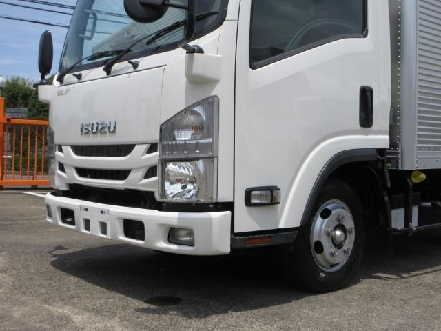 Isuzu ELF TRUCK 2021-04 8311093-6