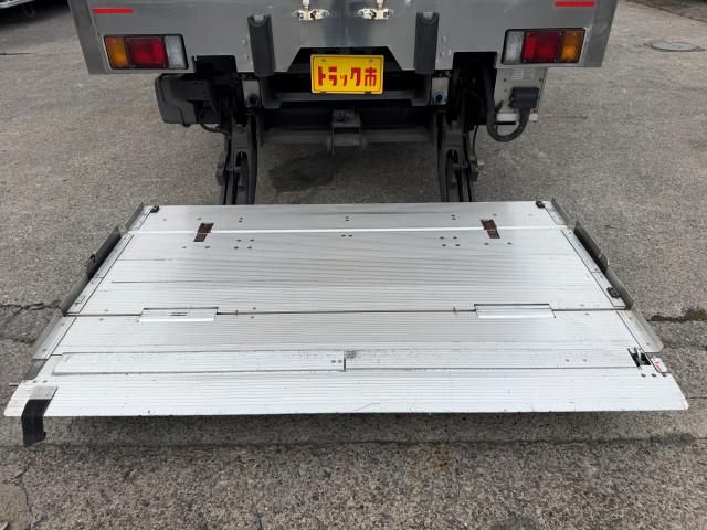 Isuzu ELF TRUCK 2016-11 8311091-9