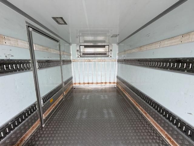 Isuzu ELF TRUCK 2016-11 8311091-4