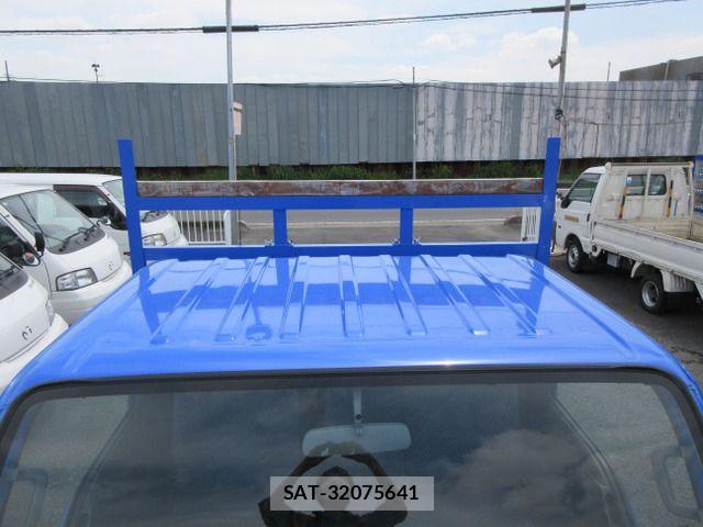 Isuzu ELF TRUCK 2021-07 8314308-9
