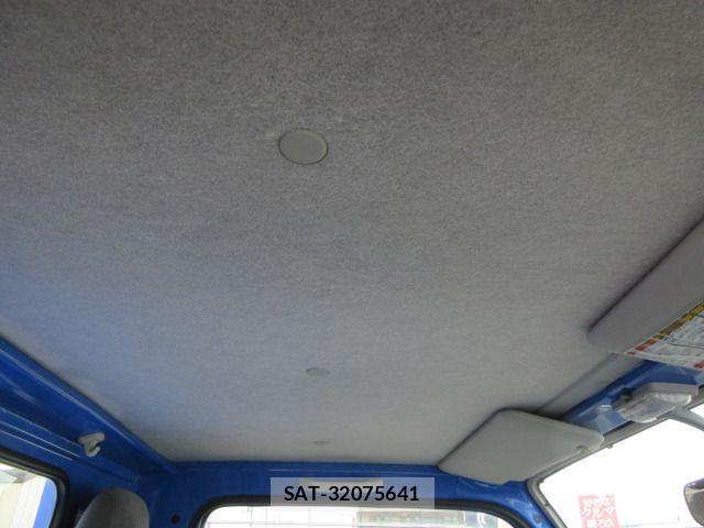 Isuzu ELF TRUCK 2021-07 8314308-17