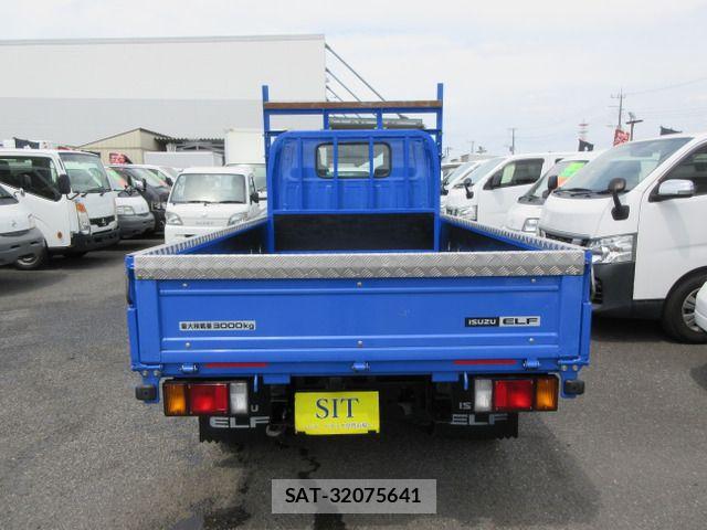 Isuzu ELF TRUCK 2021-07 8314308-2