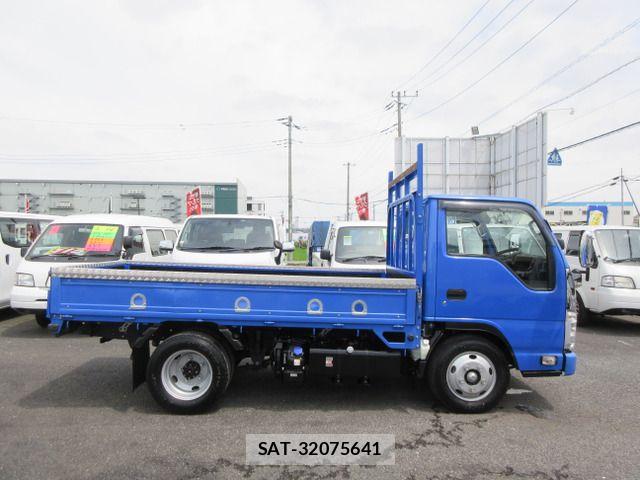 Isuzu ELF TRUCK 2021-07 8314308-3