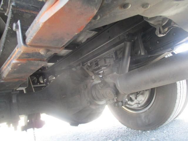 Isuzu ELF TRUCK 2015-02 8311099-14