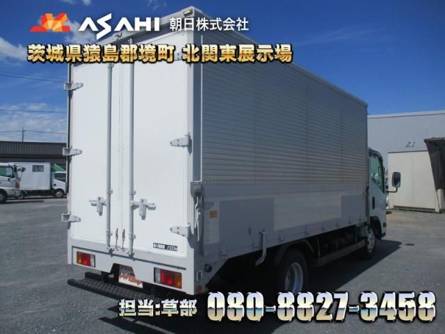 Isuzu ELF TRUCK 2015-02 8311099-1